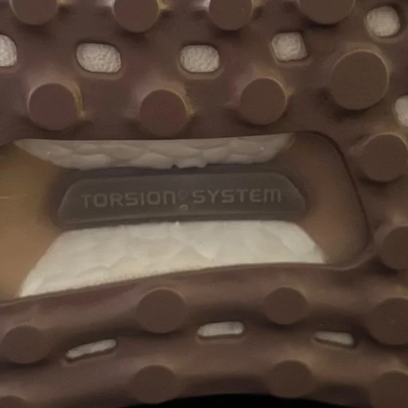 adidas UltraBoost 1.0 Low Wonder Oxide - Picture 6 of 8